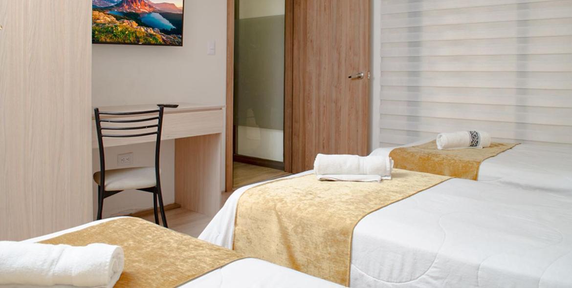 Hotel Brist0L Suites Centro Historico Cuenca Luaran gambar