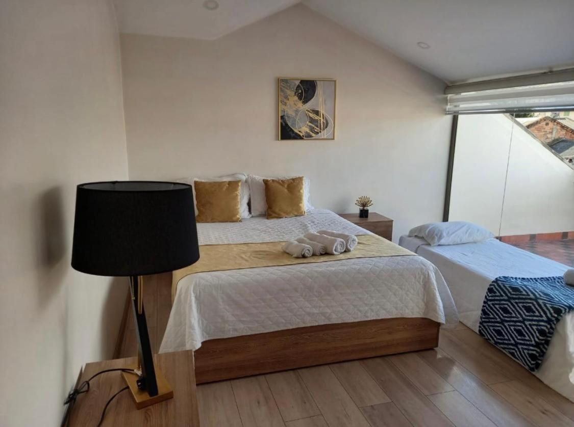 Hotel Brist0L Suites Centro Historico Cuenca Luaran gambar