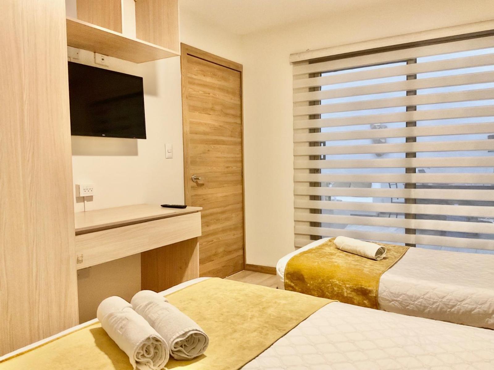 Hotel Brist0L Suites Centro Historico Cuenca Luaran gambar