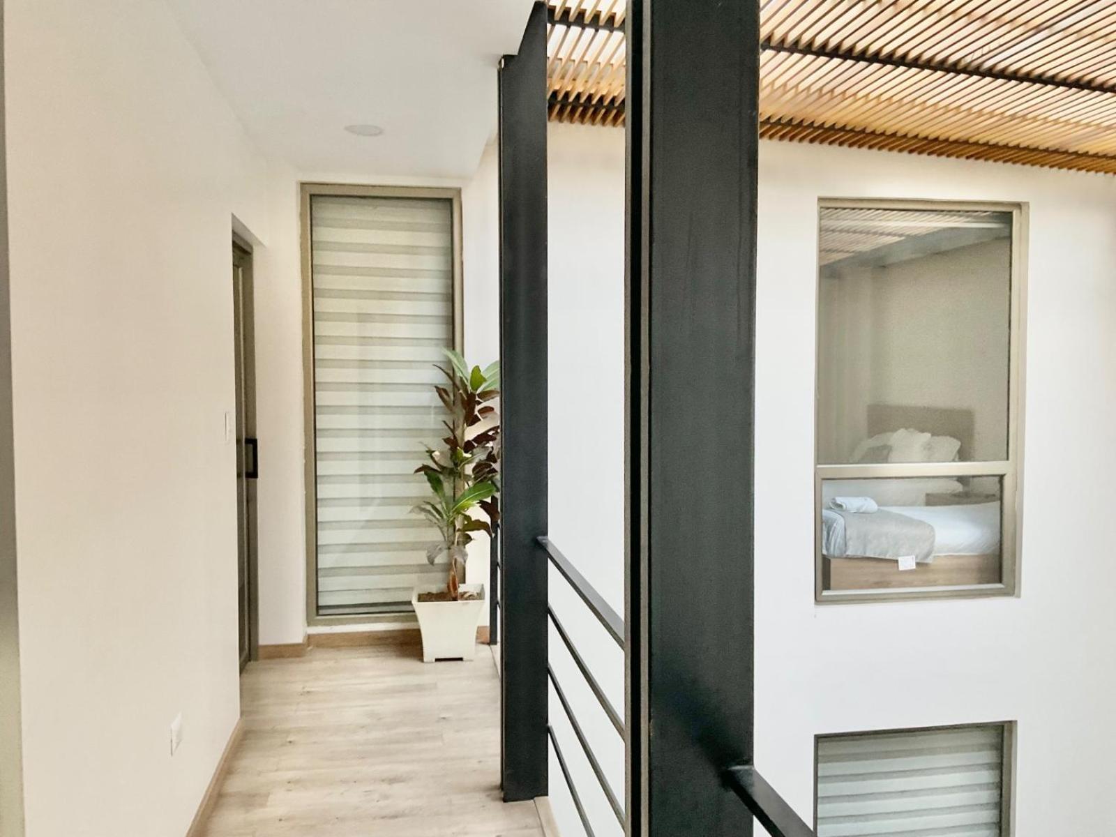 Hotel Brist0L Suites Centro Historico Cuenca Luaran gambar