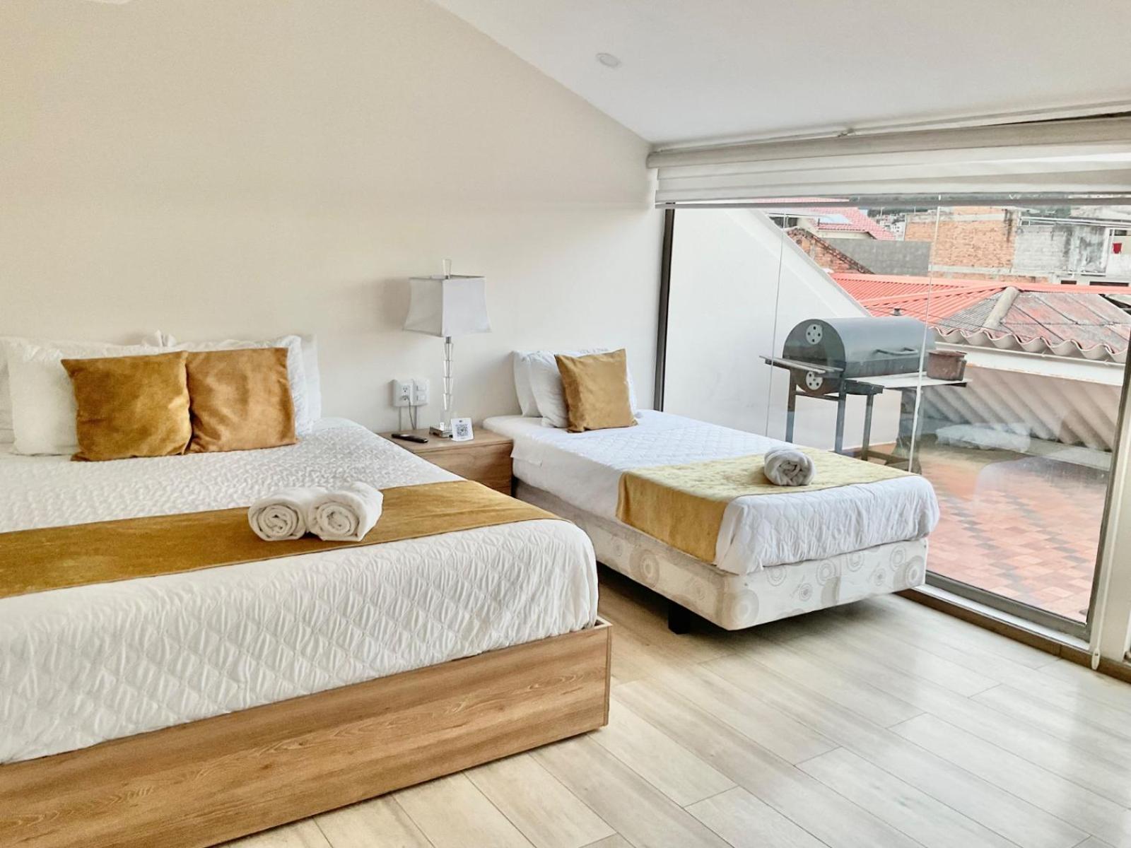 Hotel Brist0L Suites Centro Historico Cuenca Luaran gambar