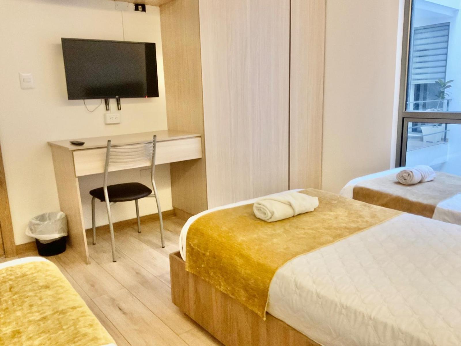 Hotel Brist0L Suites Centro Historico Cuenca Luaran gambar